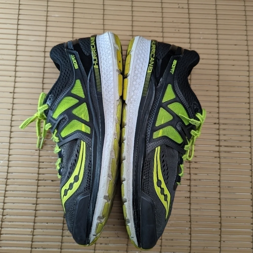 Saucony Men's Hurricane ISO 3 Runnig Sneaker Shoes Black Grey Citron Size 11. St